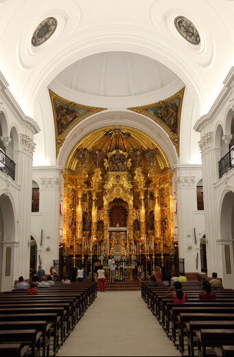 Interior basilica El Rocio Interior basilica El Rocio
